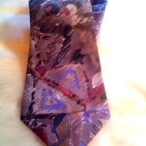 VINTAGE Starcy Tie Purple Burgandy Black Tan Blue Greys  Like New